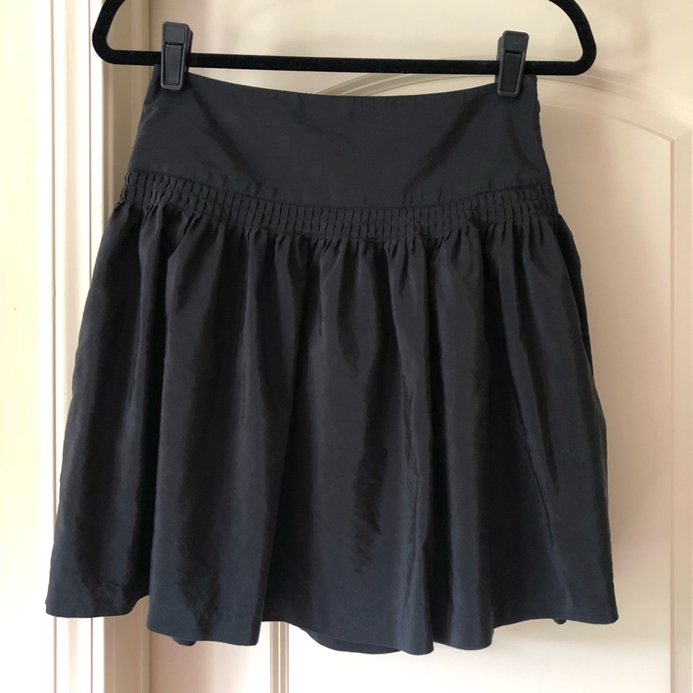 2007 Classic Black Mini Skirt
